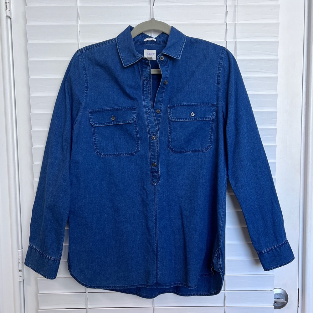 J. Crew Boy Fit Denim shirt - EUC - Size XS